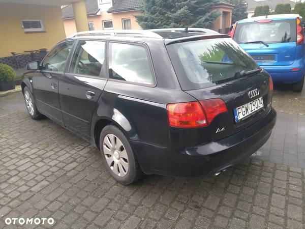 Audi A4 Avant 2.0 TDI Multitronic - 5