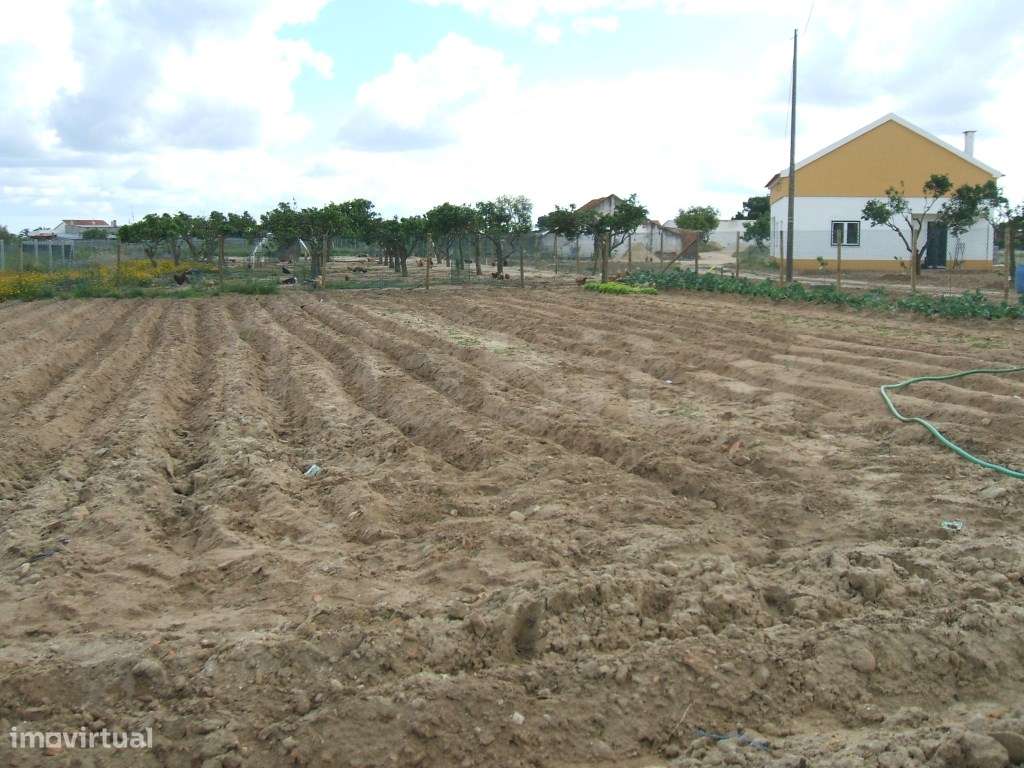 Terreno Rústico, com 35.000,00 m2 - Grande imagem: 2/20