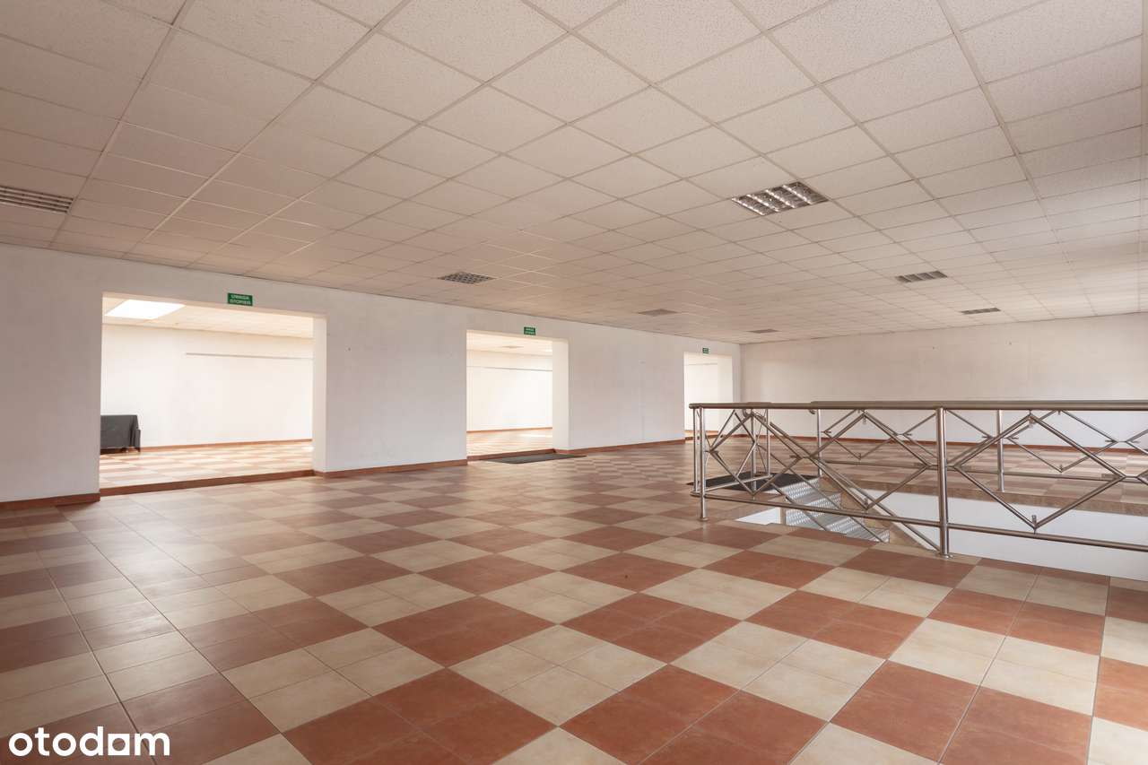 Atrakcyjny lokal w centrum Książa Wlkp. | Handel | Usługi | Magazyn - Pełny obrazek: 5/18