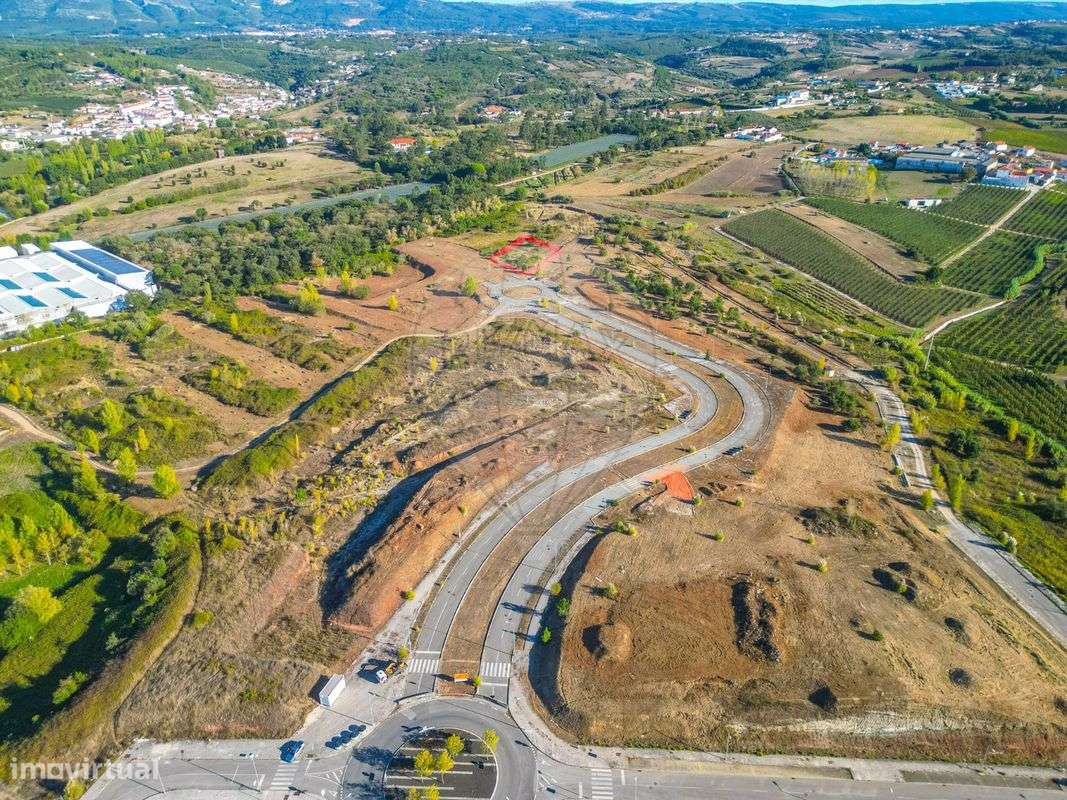 Terreno  para venda - Grande imagem: 4/18