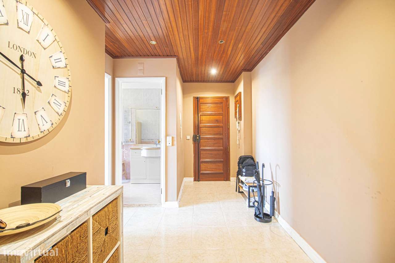 Apartamento T2 em São Marcos-18