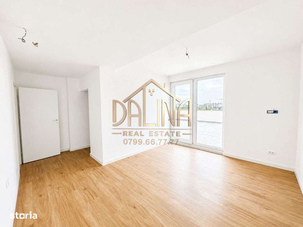 Vanzare Apartament - 4 Camere + TERASA 111mp-6