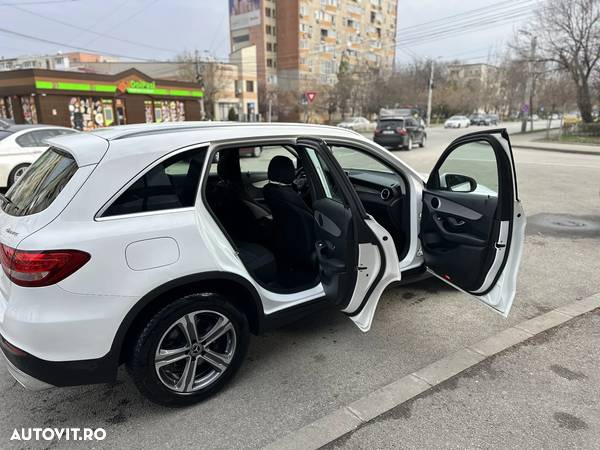 Mercedes-Benz GLC 220 d 4MATIC - 6