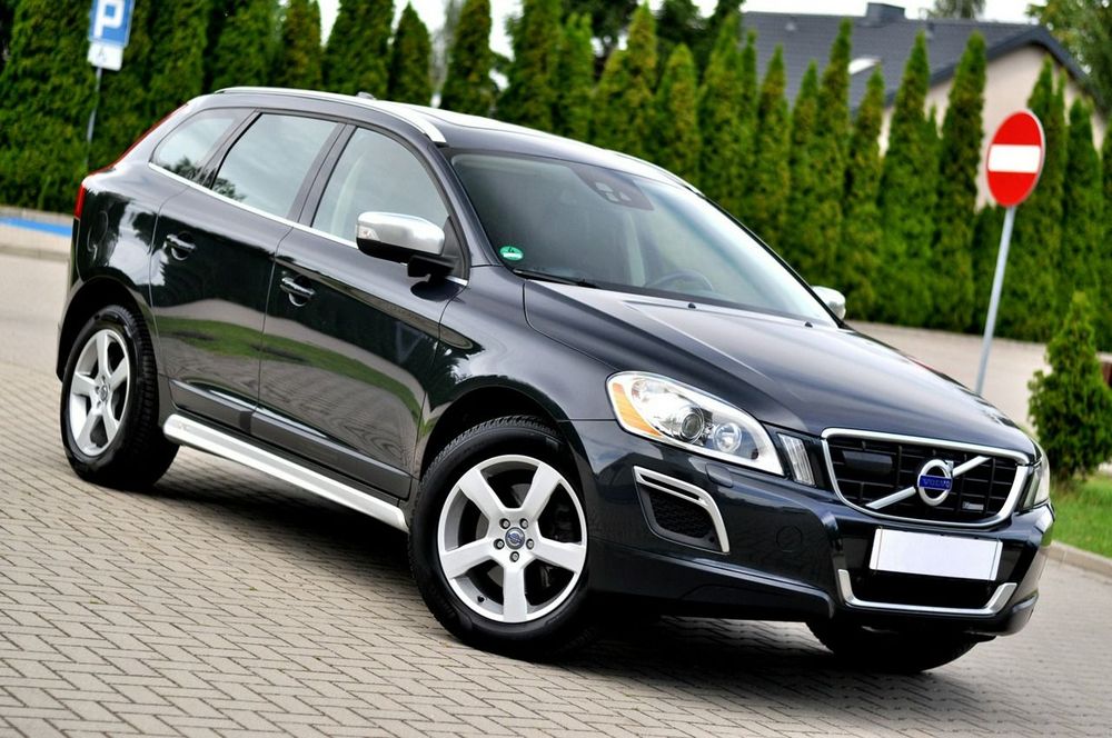 Volvo XC60 I (2008-2017) D4 R-Design Summum 2012