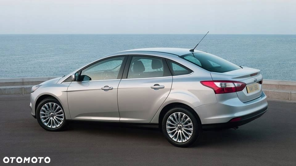 Owiewki FORD FOCUS MK3 2011-2018 SEDAN PRZÓDTYŁ - 5