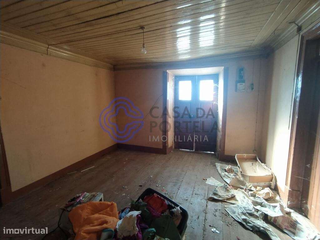 Quinta para recuperar perto de Ferreira do Zêzere no Centro de Portuga - Grande imagem: 5/36