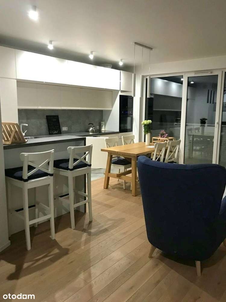 Komfortowe mieszkanie 3-pokojowe na os. zamkniętym-0