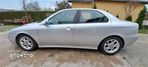 Alfa Romeo 156 2.5 V6 Distinctive - 8