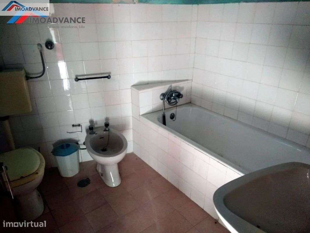 Moradia M4 para Reabilitar situada a 14 kms de Coimbra-15