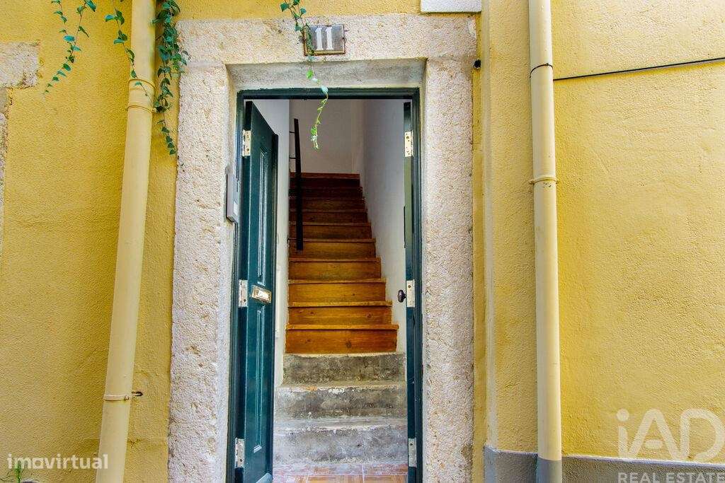 Prédio T4 em Santa Maria Maior de 199,00 m2 - Grande imagem: 4/22