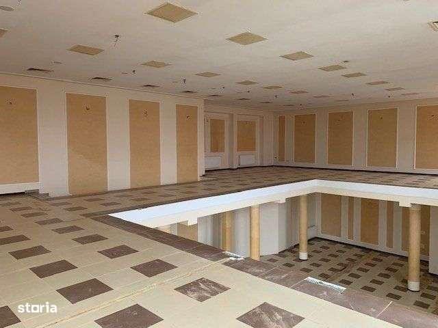 FOCSANI - Centru evenimente 450 MP- Central Bd. Brailei - Imagine principală: 4/20