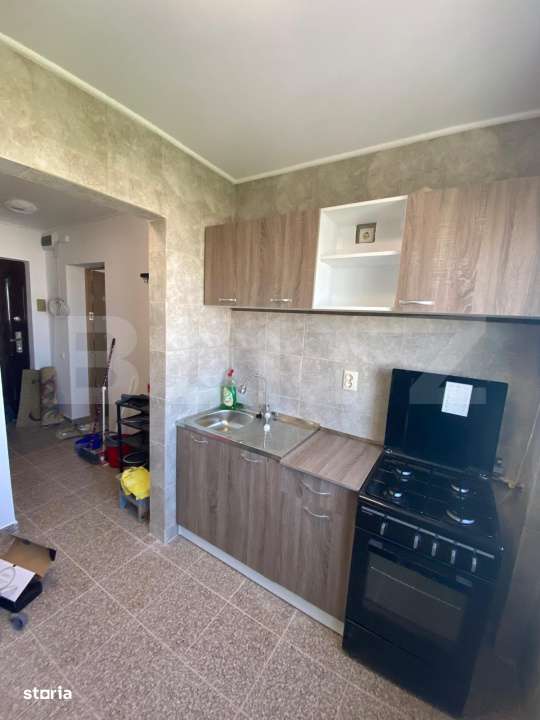 Garsoniera decomandata, 35mp, Alexandru Obregia - Imagine principală: 5/13