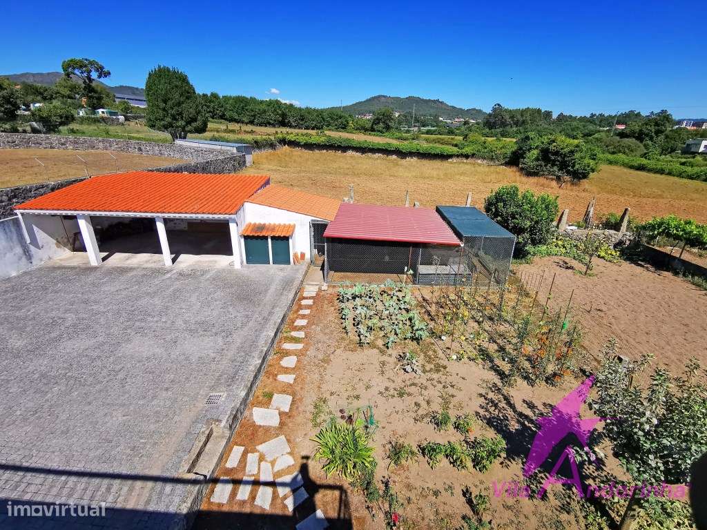 Moradia T4 independente com amplo jardim, garagem e cave - Santa Ma...-29