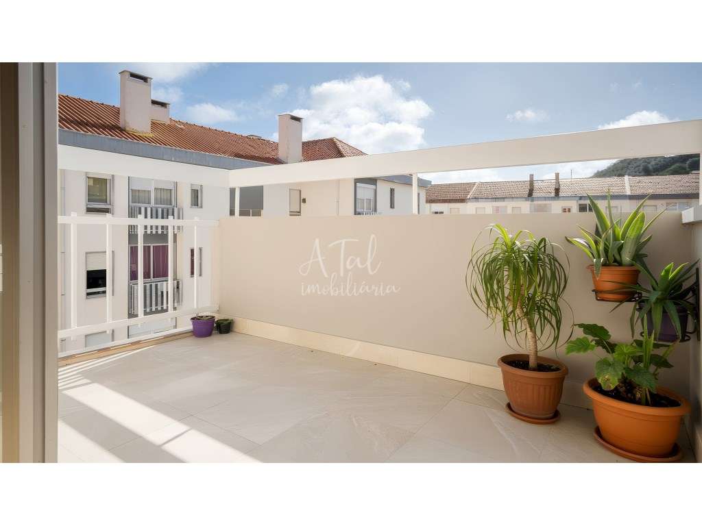 Apartamento T2 Remodelado em Castanheira do Ribatejo - Grande imagem: 2/10