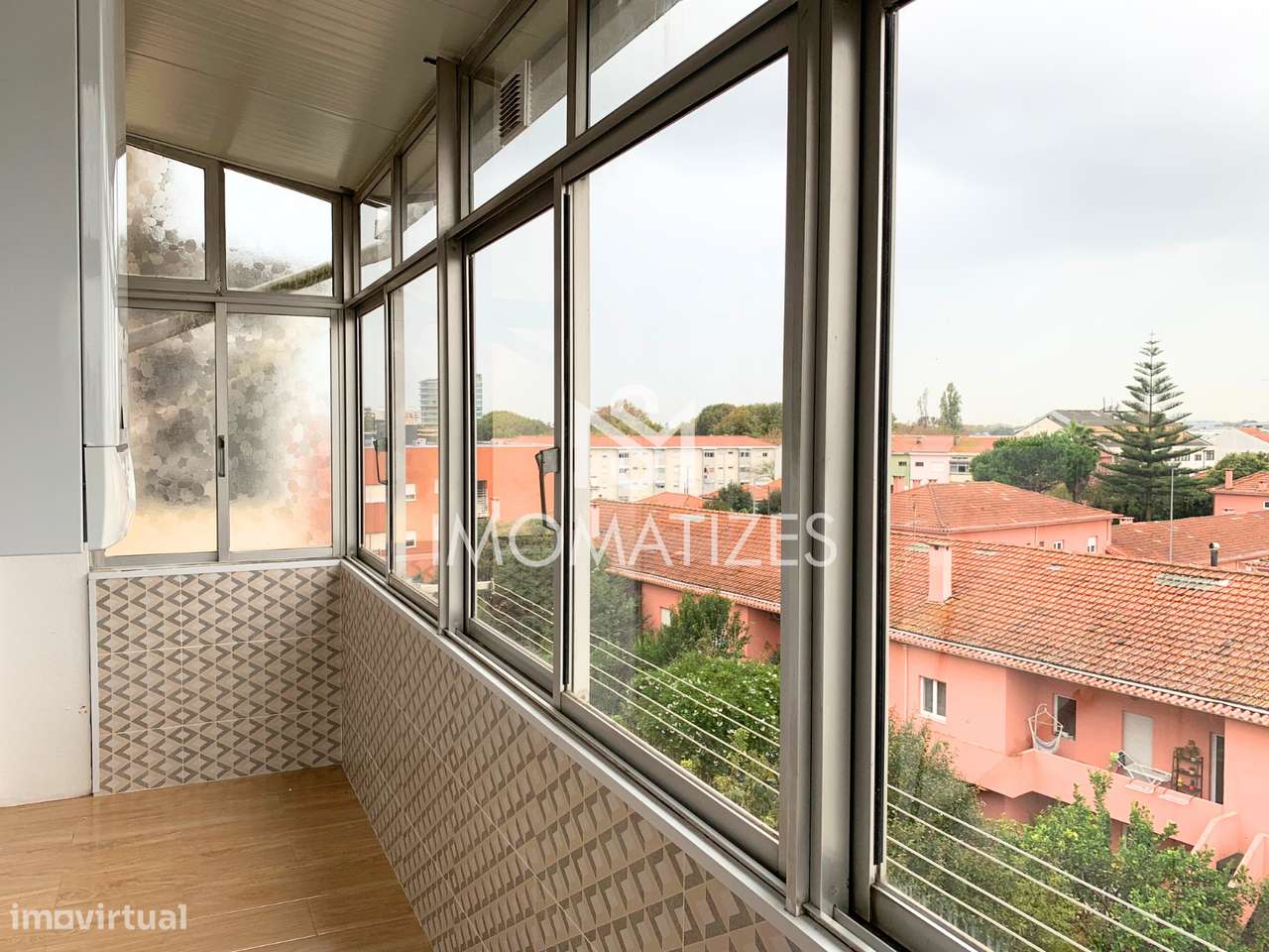 Apartamento T3 com Garagem e Terraço – Ramalde, Porto-8