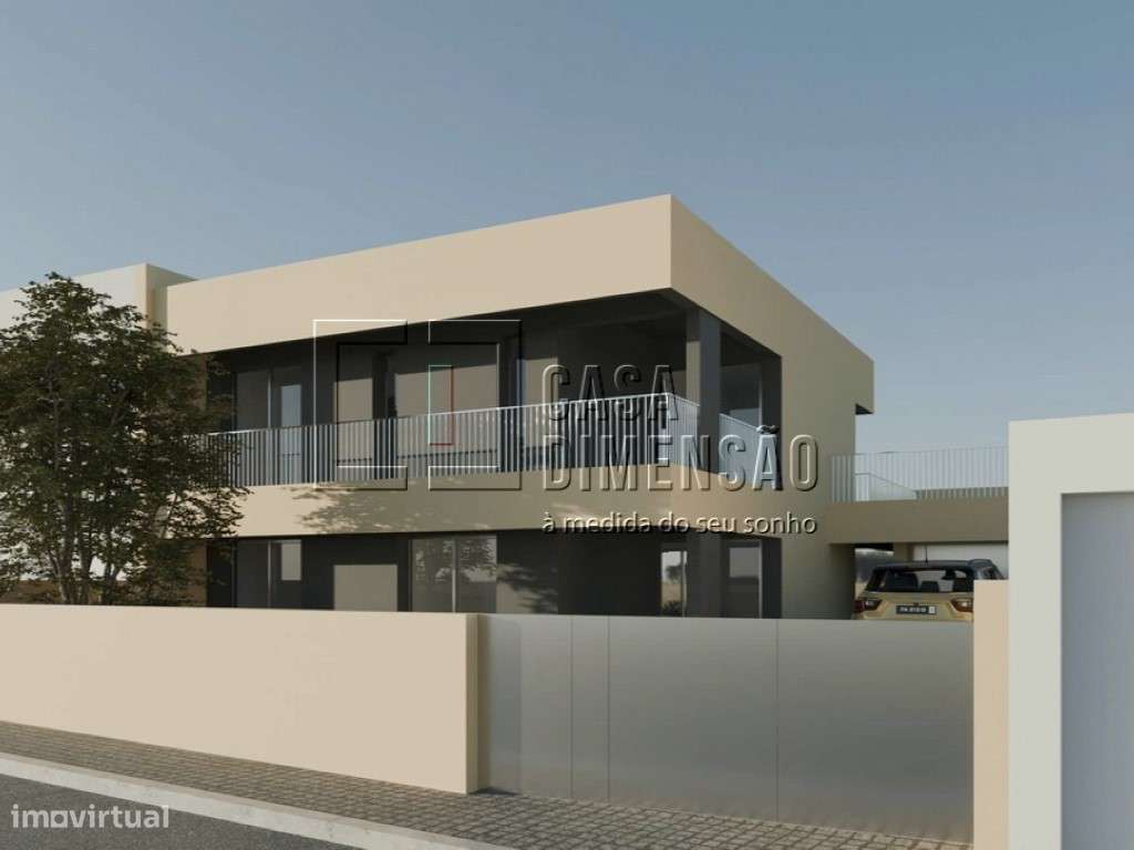 Moradia em construção localizada na zona da Charneca da Caparica, c... - Grande imagem: 4/8