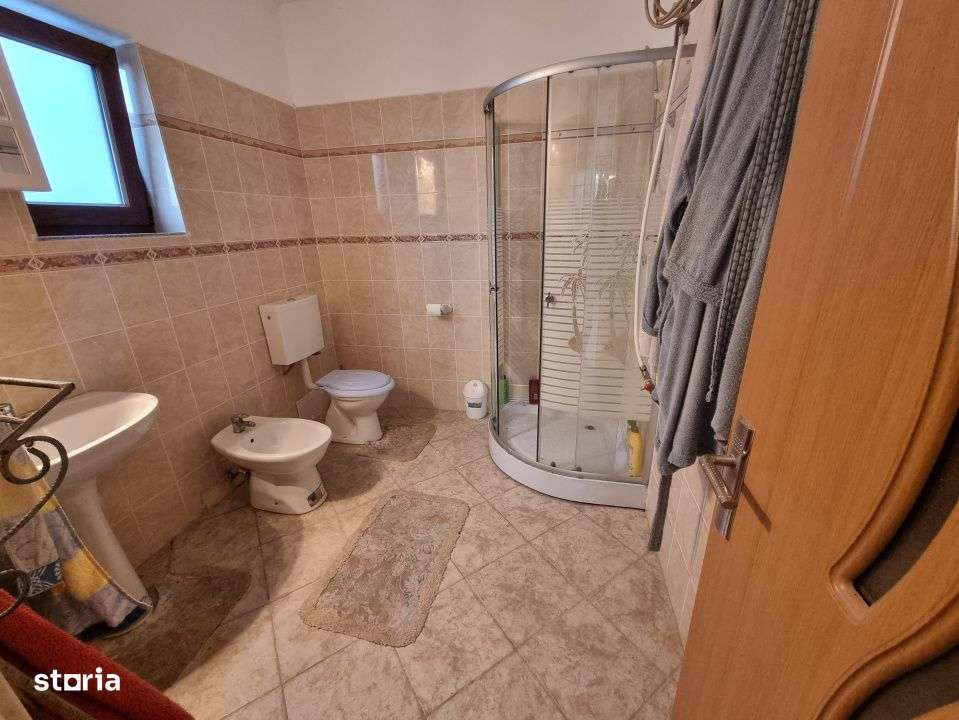 Margineni- Arcadie Septilici- Vila 6 camere- 2019- 3 bai- teren 800 mp-9