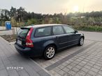 Volvo V50 2.0D Momentum - 9