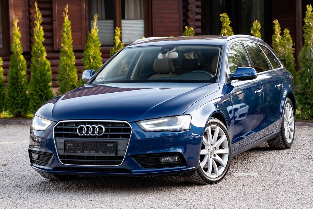 Audi A4 B8 3.0 TDI DPF multitronic Attraction 2013