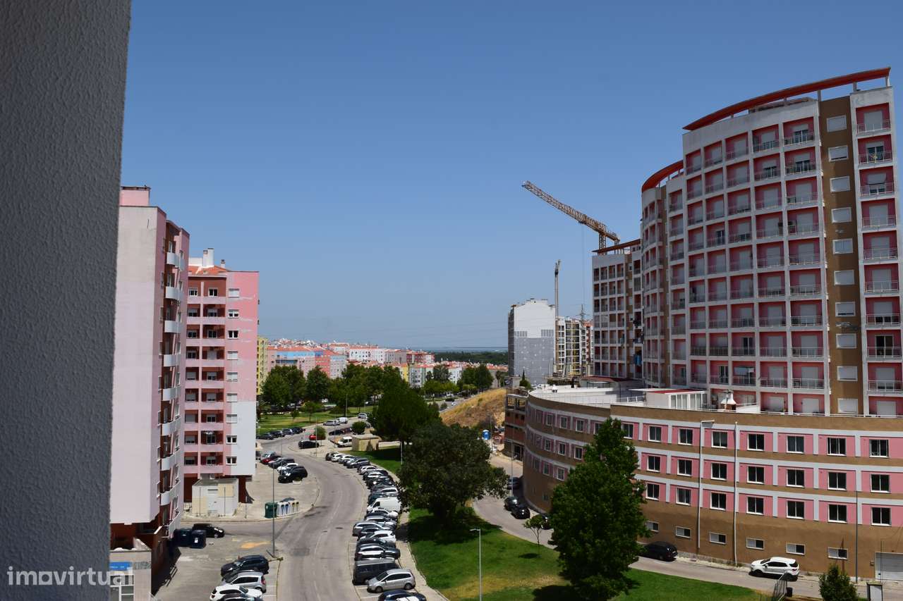 T3 Novo com Lugar de Parqueamento em Santa Marta do Pinhal-6