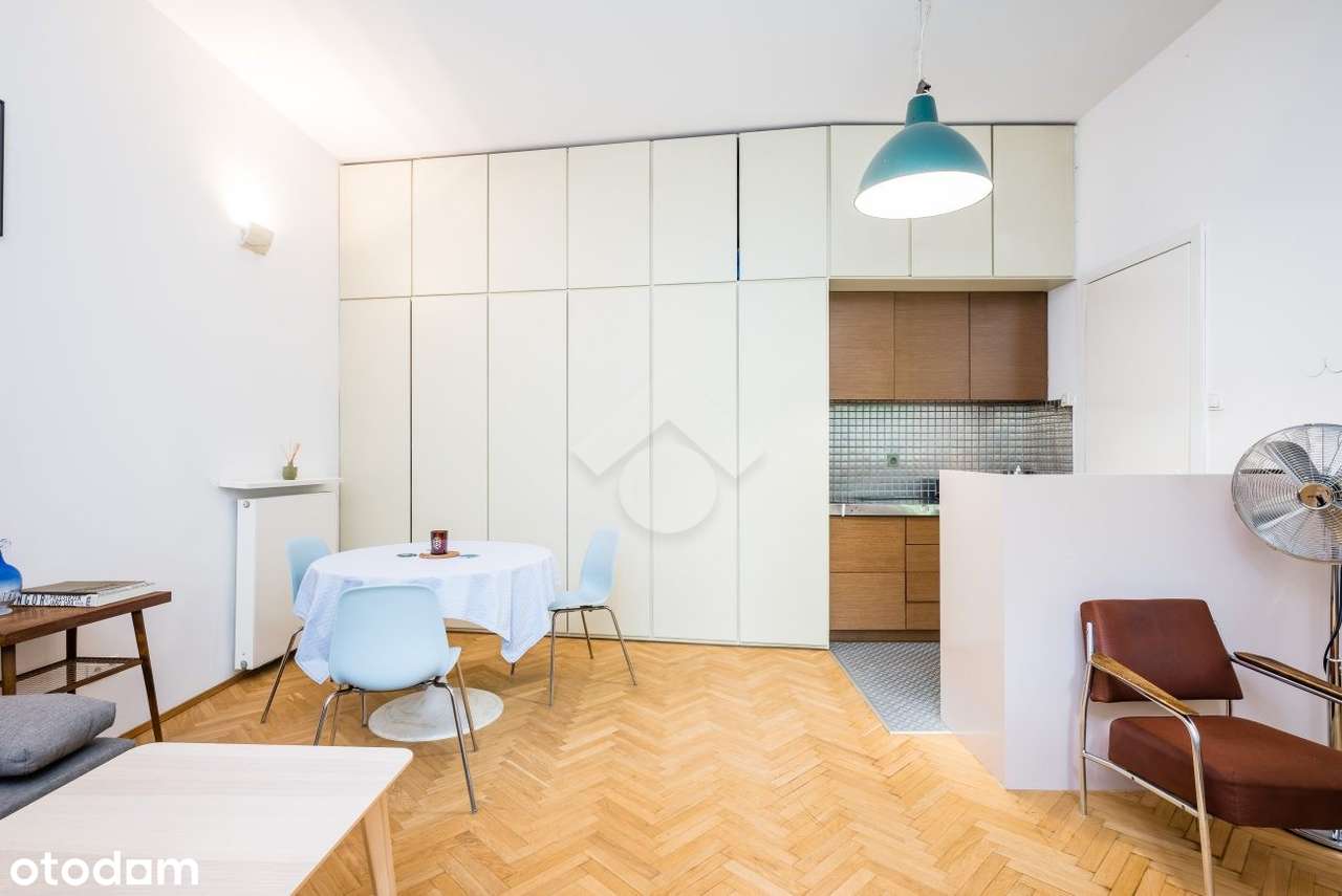 Gotowa kawalerka w sercu Krakowa!-6