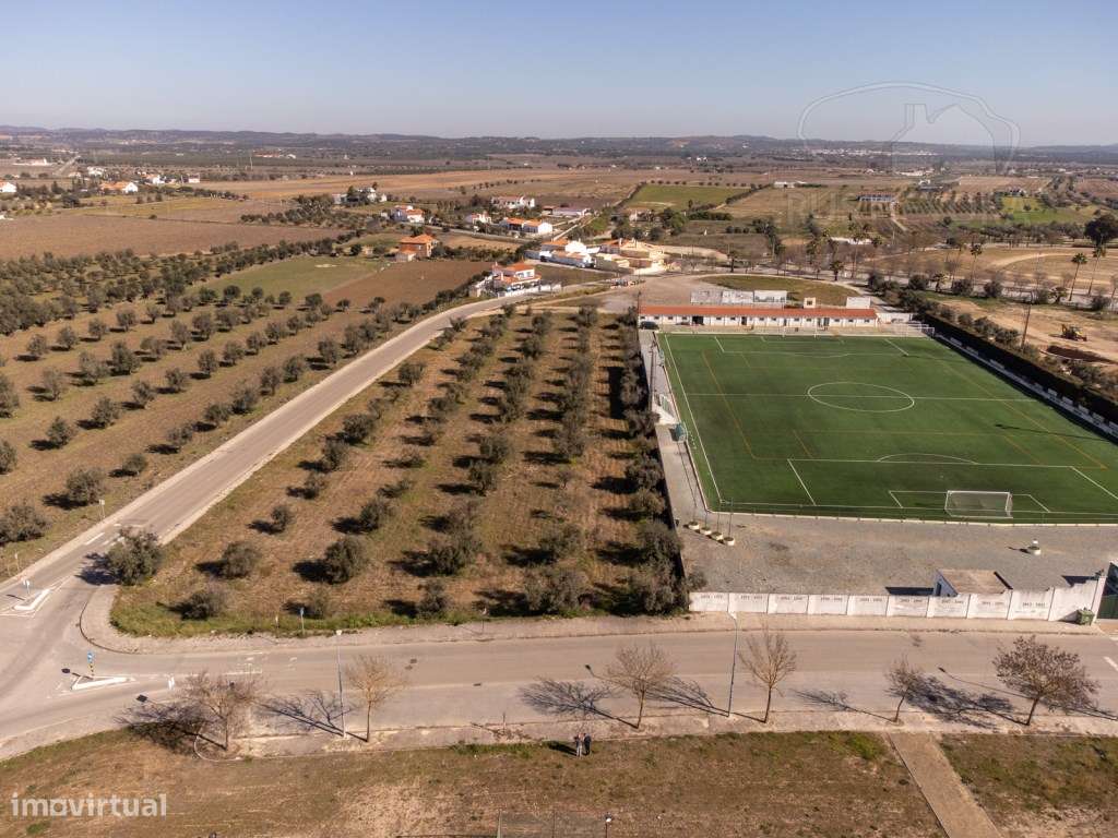 Negociável | Terreno Urbano em Reguengos de Monsaraz-15