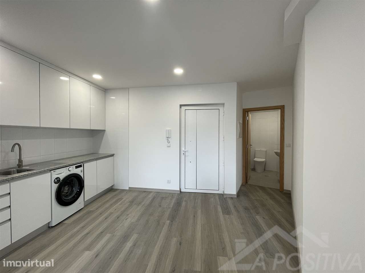 Apartamento T1+1 Venda em São João da Madeira,São João da Madeira - Grande imagem: 4/29