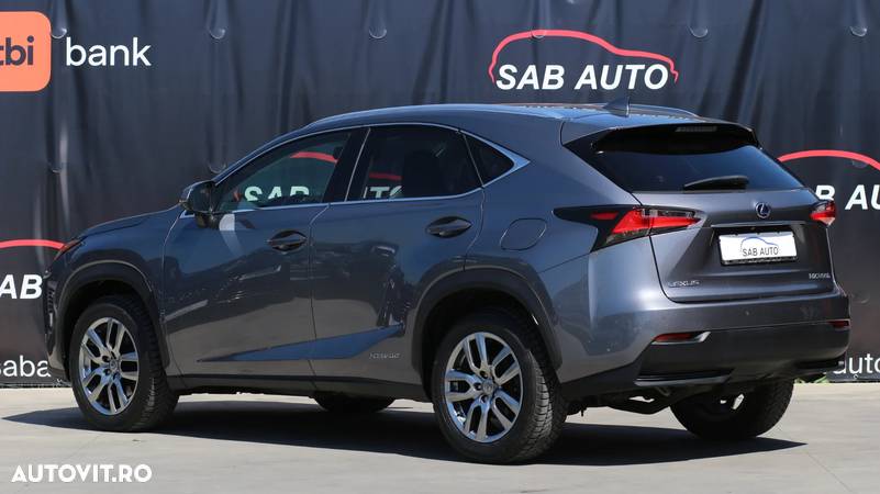 Lexus Seria NX 300h Business - 4