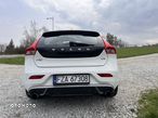 Volvo V40 D2 R Design - 6