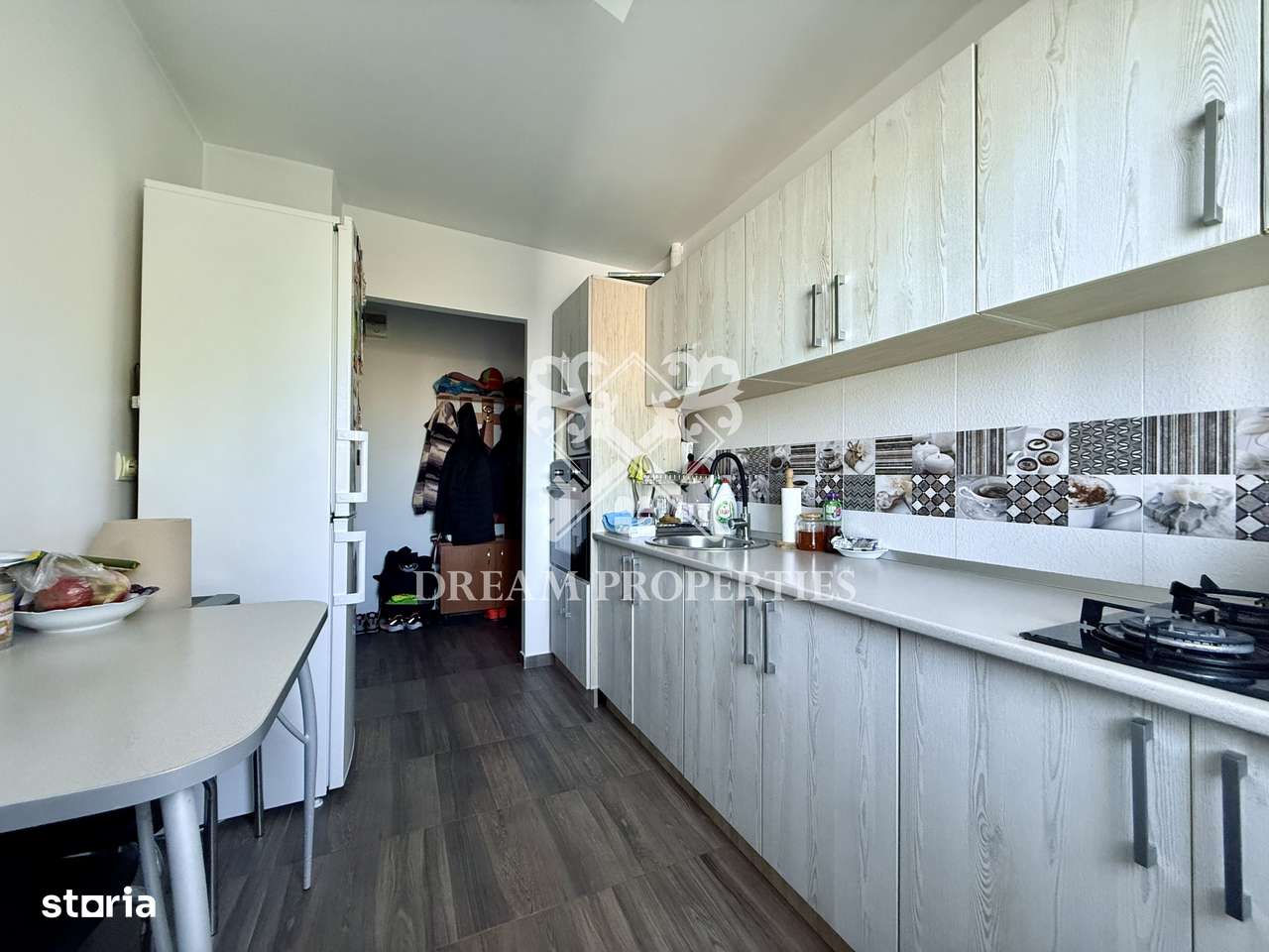 COMISION 0%! Apartament 3 camere, balcon, cartier Manastur, zona BIG-2