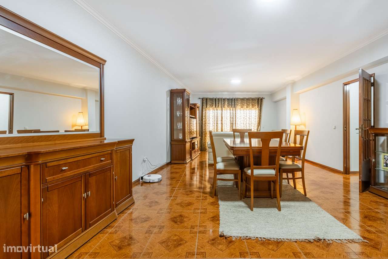 Apartamento T3 Centro da Lixa-8