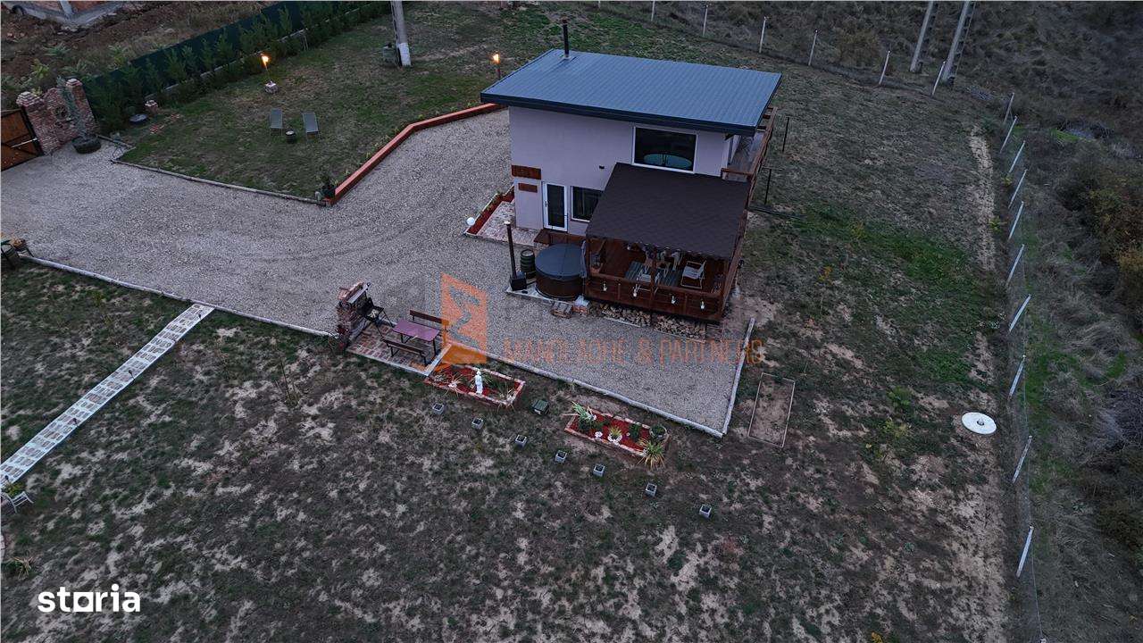 EXCLUSIVITATE! Cabana cu o priveliste unica in Niscov - Imagine principală: 2/20