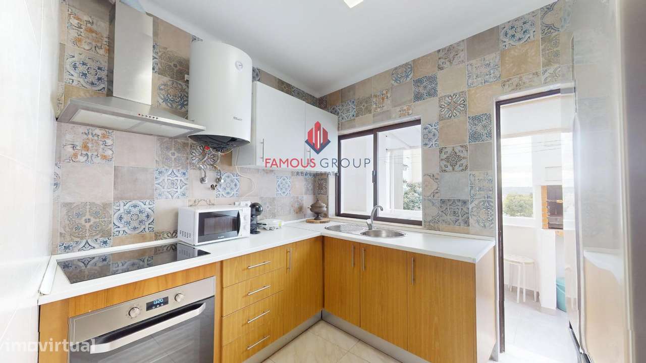 Apartamento T2 Duplex - Lagoa na Rua General Humberto Delgado-10