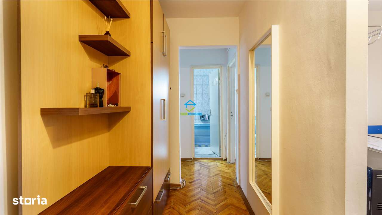 Comision 0 - Apartament cu 2 camere decomandate - strada Lacul Rosu - Imagine principală: 4/12