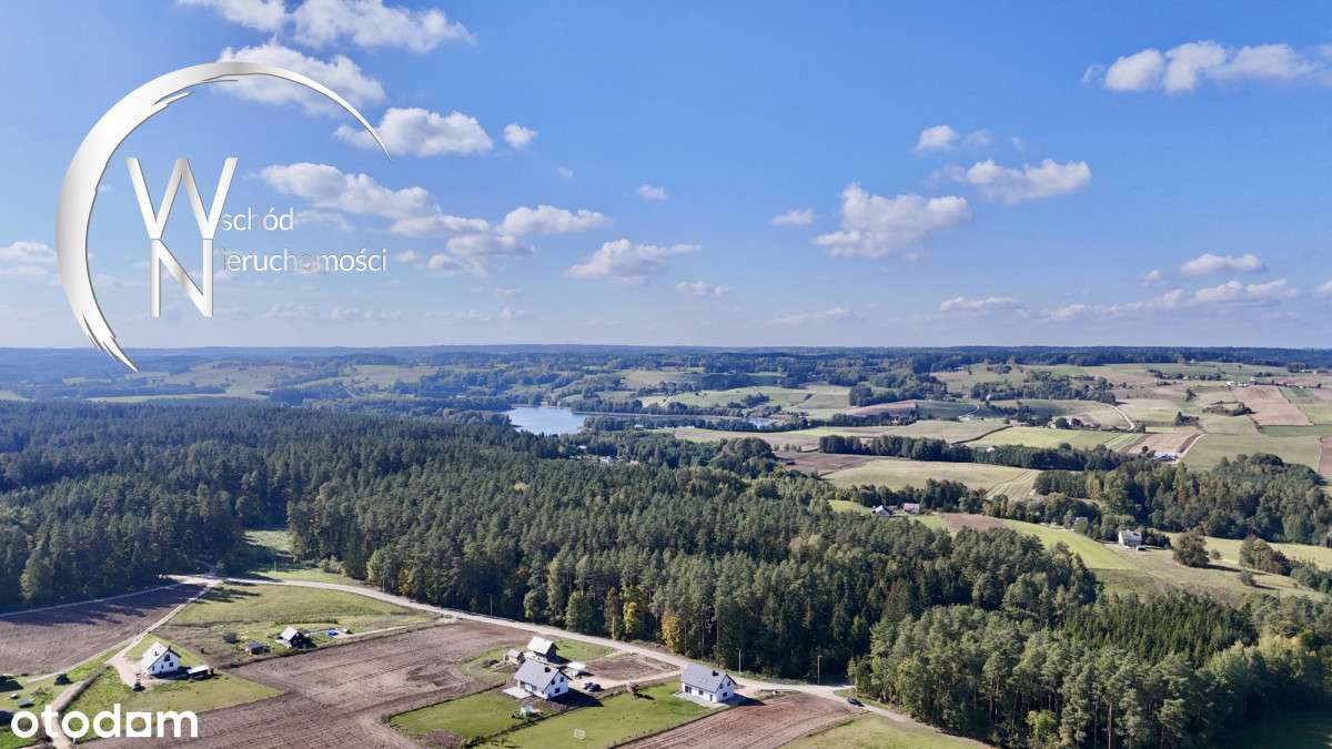 Dom w okolicy lasu-0