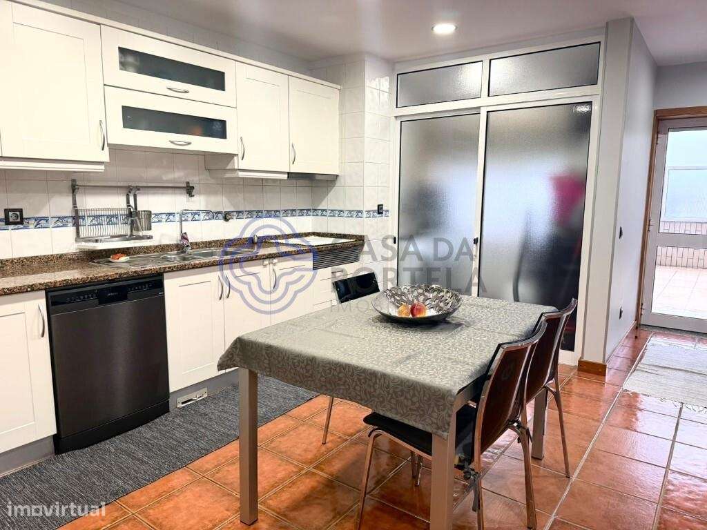 T2 com Terraço — Rio Meão - Grande imagem: 4/18