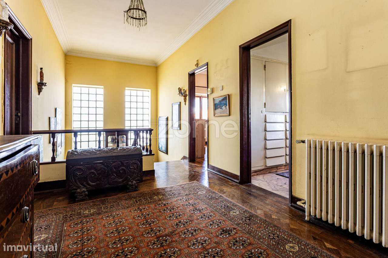 Moradia T5 a 3 minutos a pé da Praia de Carcavelos-13