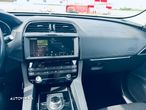 Jaguar F-Pace 20d AWD Aut. R-Sport - 29