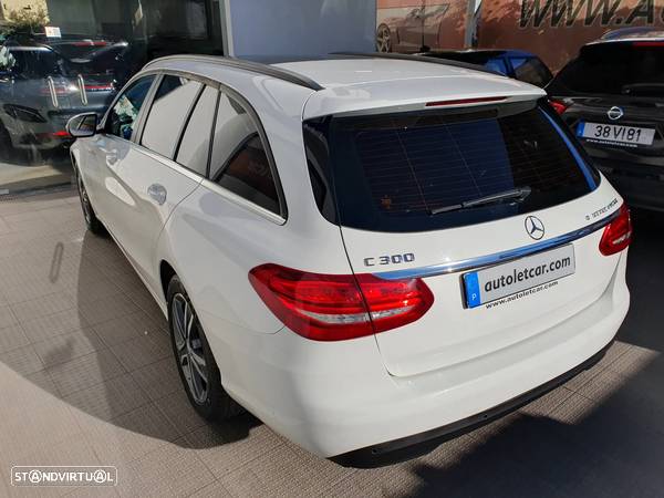 Mercedes-Benz C 300 BlueTEC Hybrid - 9