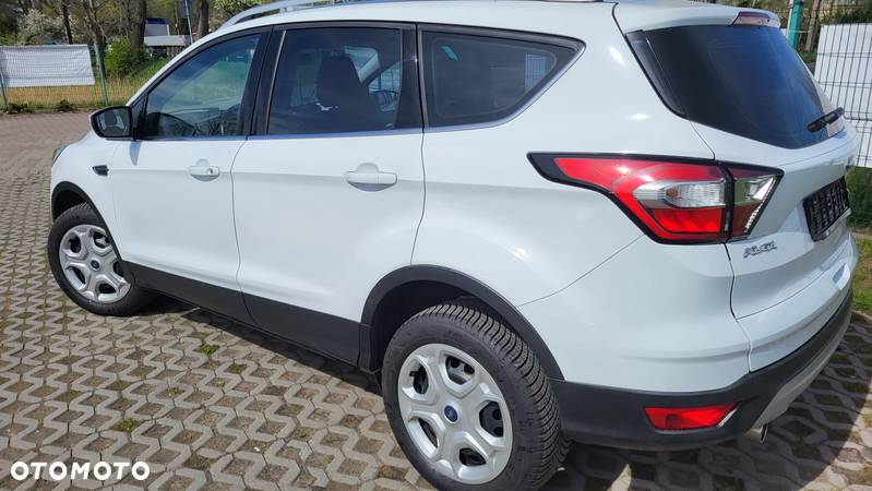 Ford Kuga 1.5 EcoBoost 2x4 Trend - 34