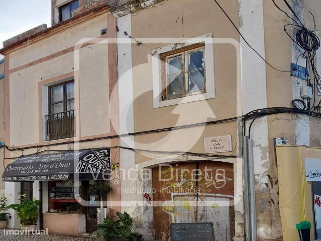 Prédio de uso misto - Comércio e Habitação, no centro histórico do ...-13