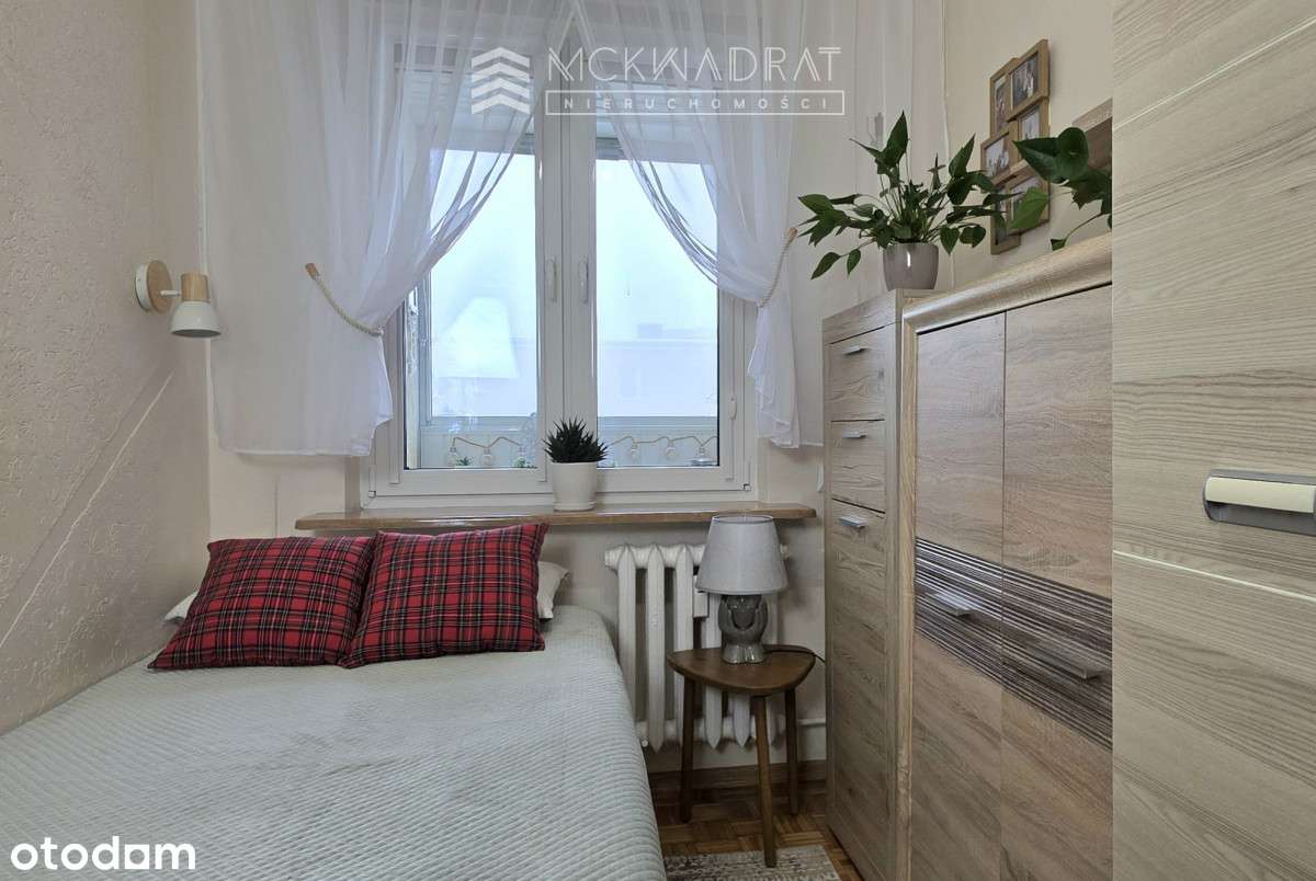 Antoniuk 3 pokoje, kuchnia - 46 m2 po remoncie-12