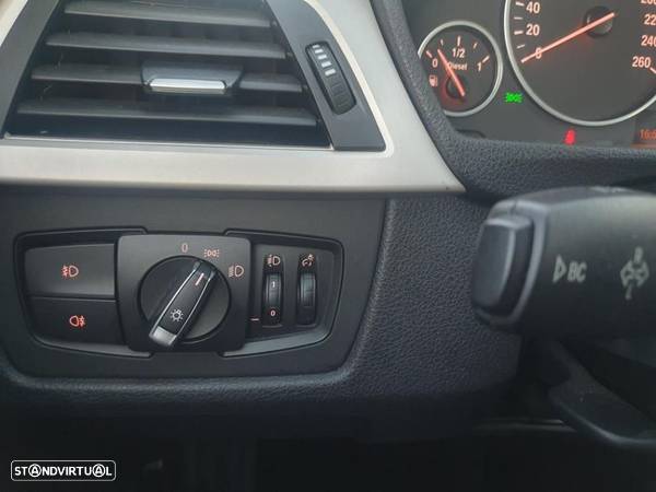 BMW 318 d Touring Navigation Auto - 13