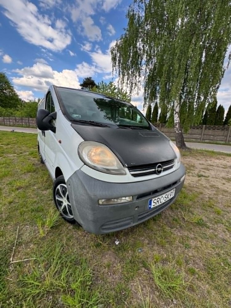 Opel Vivaro 2003