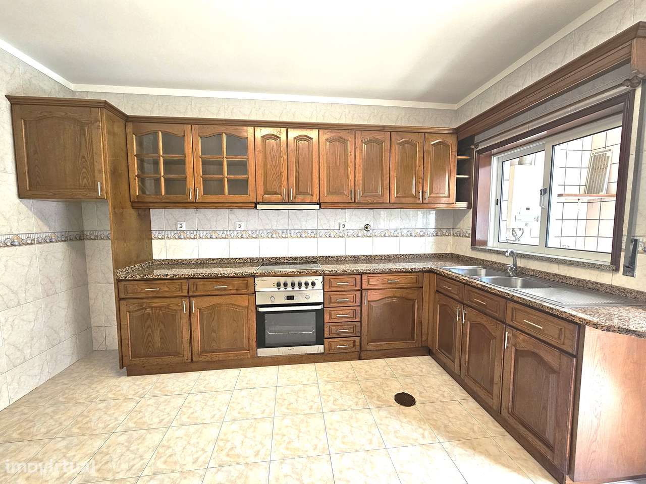 Apartamento T3 em Oliveira de Azeméis-27