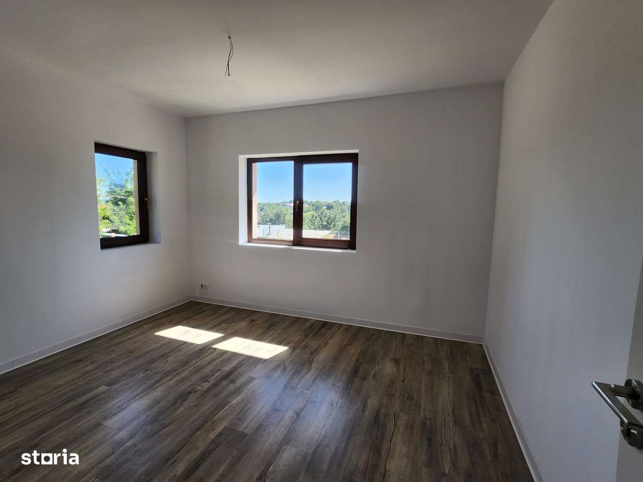 Vila in Magura cu 3 dormitoare-10