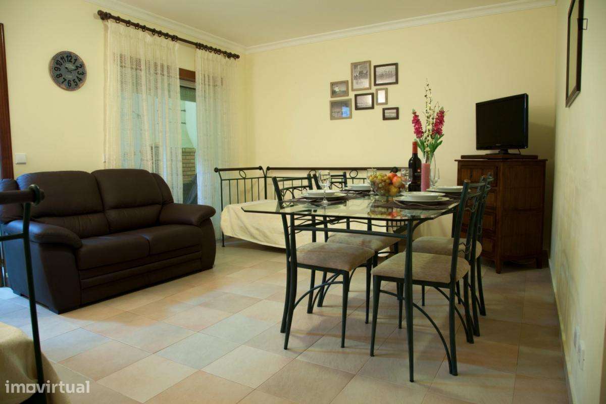 Apartamento com 1 quartos - localizado em Faro