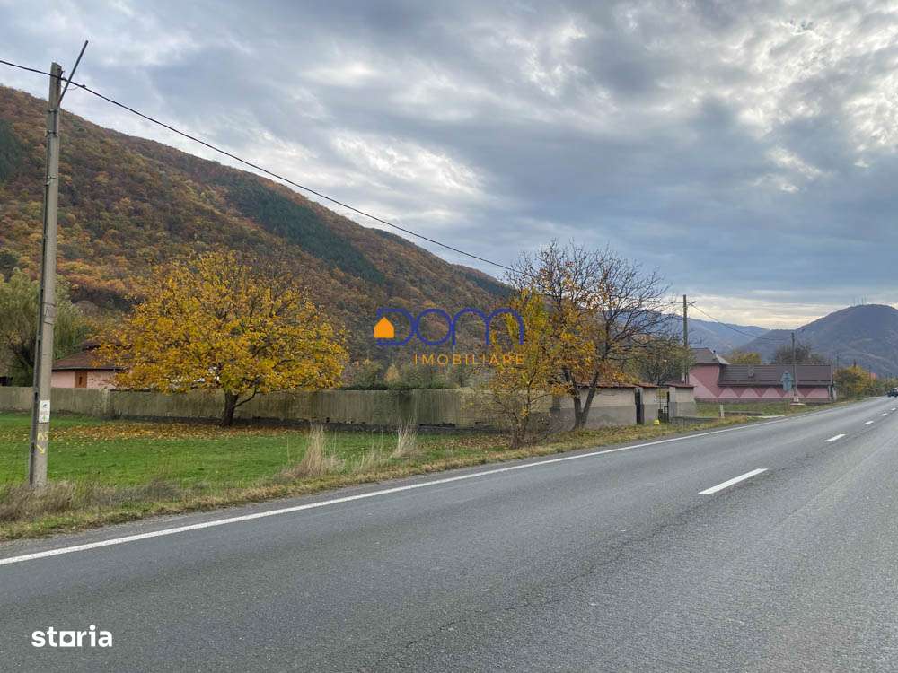 Teren intravilan de vanzare Baile Herculane - Mehadia la E70-3