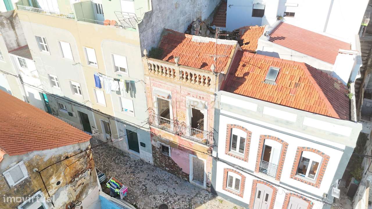 Prédio para reabilitar com uma vista direta para o rio Sado. - Grande imagem: 4/28