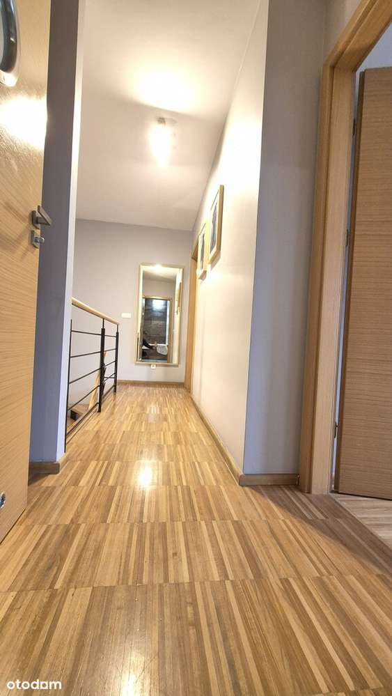 dwupoziomowe z ogródkiem i garażem pod Poznaniem-10